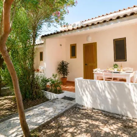 Apartamento With Shared Pool Near The Sea Nicotera